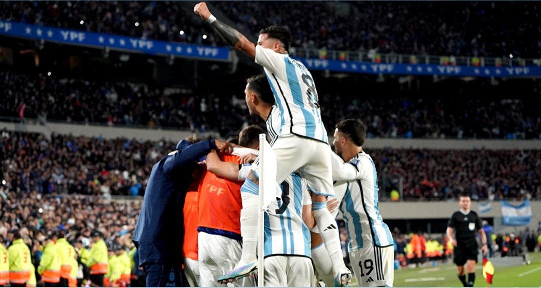 Eliminatorias. En un partido cerrado, Argentina venció a Ecuador con una genialidad de Messi
