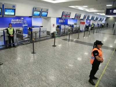 Pilotos de Aerolíneas Argentinas realizarán un paro este viernes