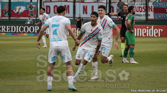 Arsenal volvió al triunfo tras cuatro fechas