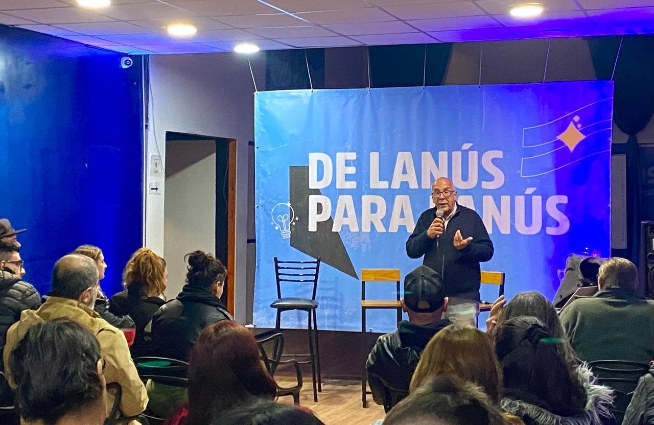 Tercer Encuentro por el Debate y la Formación organizado por la Fuerza Política De Lanús para Lanús