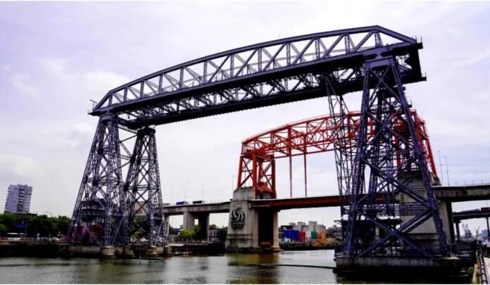 Puente Nicolas Avellaneda