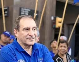 Enfático reclamo de la UTI por el salario y la normalización del PAMI