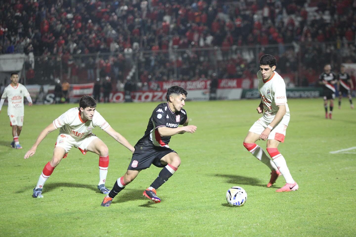 Arsenal, un triunfazo clave en Tucumán para soñar con la permanencia