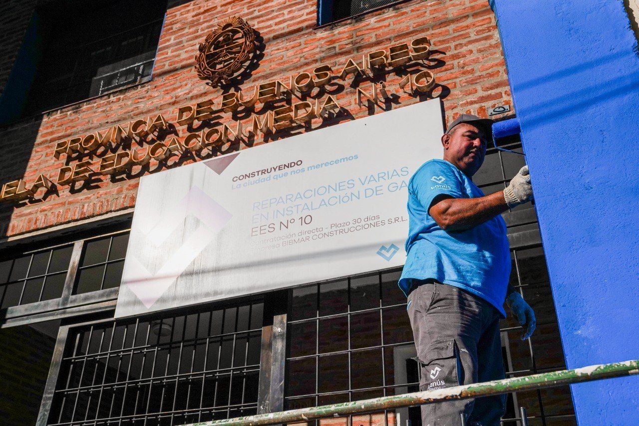 Remedios de Escalada: Avanza la puesta en valor de la Escuela Secundaria N° 10