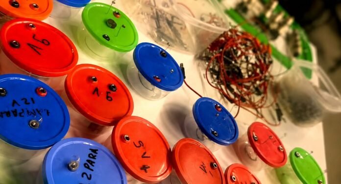 Taller Pedagógico “Linterna Mágica” para chicos de 8 a 12 años en el Centro Interactivo de Ciencia y Tecnología de la UNLa