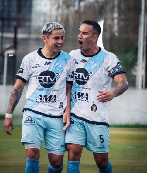 Ascenso del Sur: traspiés de Arsenal y Talleres (RE) y empate del Docke