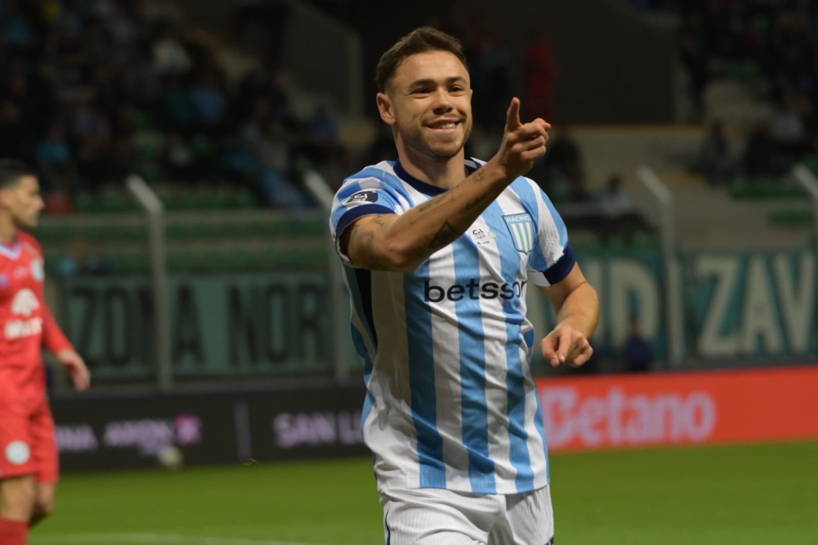 Copa Argentina: valioso triunfo de Racing ante Belgrano para traer un poco de calma