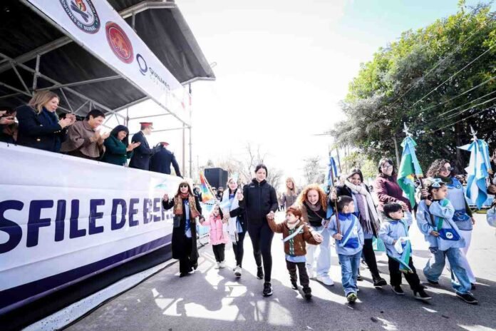 Bernal cumplió 66 años: celebraron con un desfile y anunciaron obras
