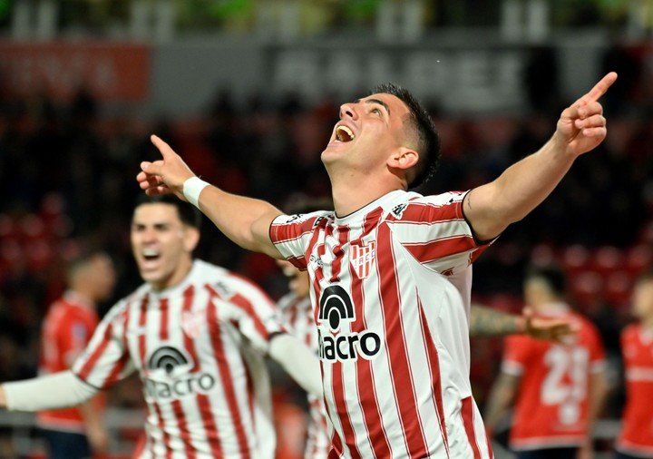 Independiente sumó un nuevo papelón, fue goleado por Instituto en el Libertadores de América